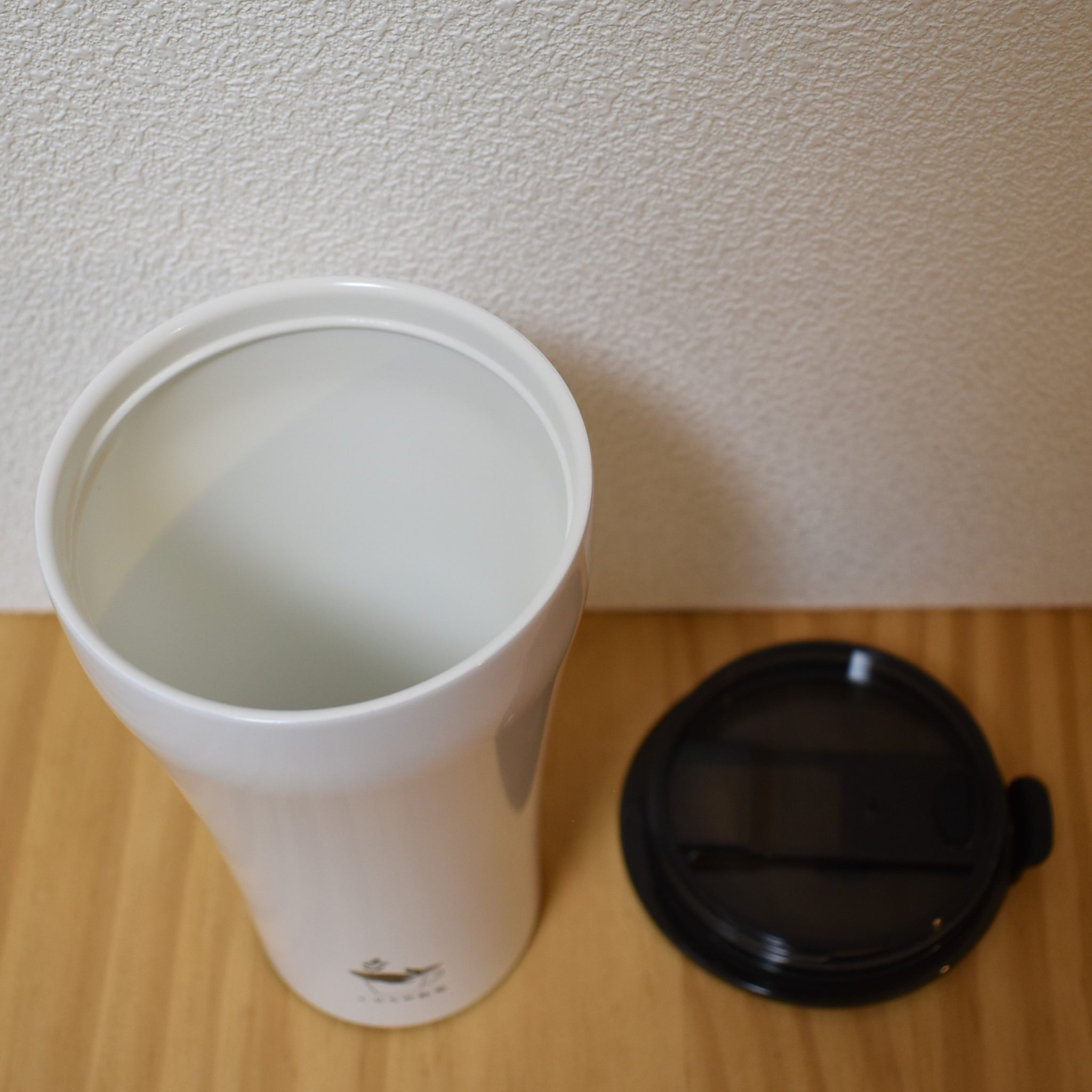 くじらの紅茶 × STTOKE 完全止水・真空断熱タンブラー